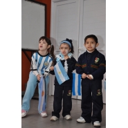 Los más pequeños celebraron el DIA DE LA BANDERA